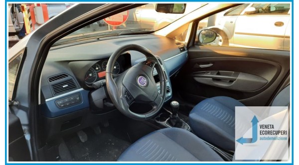 FIAT GRANDE PUNTO 4C del 2009 parti usate e ricambi