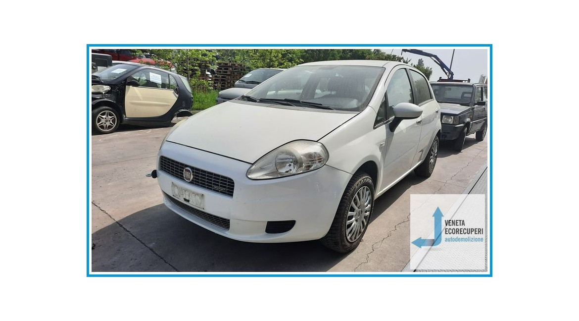 FIAT GRANDE PUNTO 4C del 2009 parti usate e ricambi