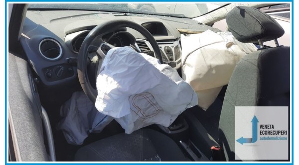 FORD FIESTA CB1 del 2010 parti usate e ricambi