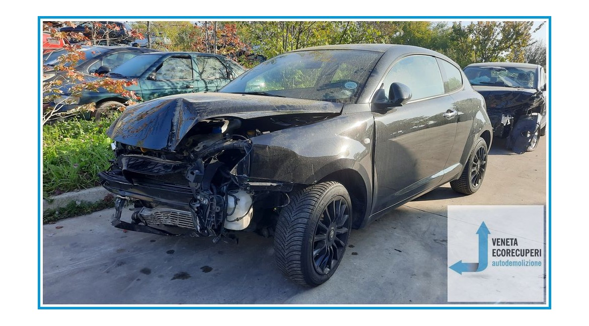 ALFA ROMEO MiTo 10 del 2015 parti usate e ricambi