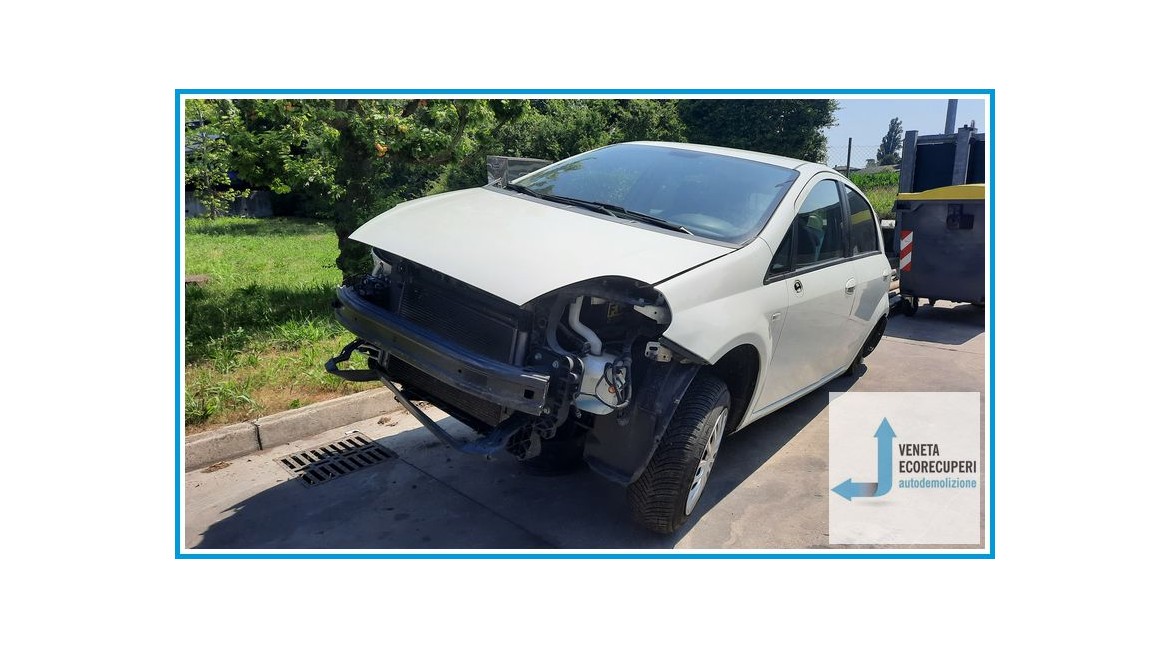 FIAT PUNTO 6U del 2013 parti usate e ricambi