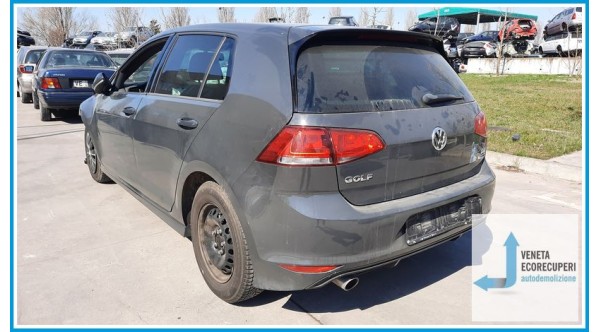 VOLKSWAGEN GOLF  del 2016 parti usate e ricambi