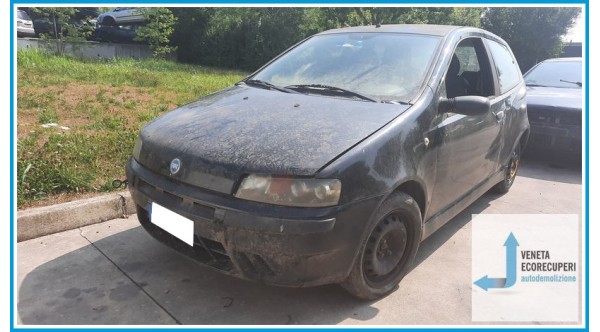 FIAT PUNTO 1N/1P del 2002 parti usate e ricambi