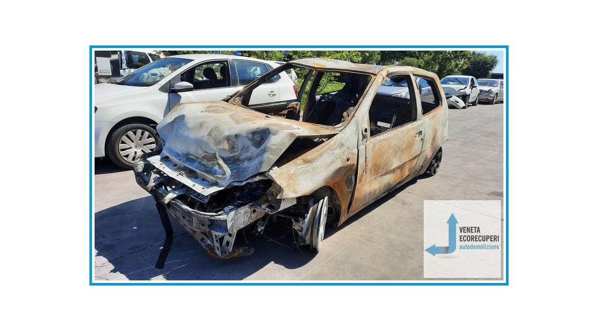 FIAT PUNTO 2U del 2004 parti usate e ricambi