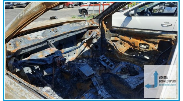 FIAT PUNTO 2U del 2004 parti usate e ricambi