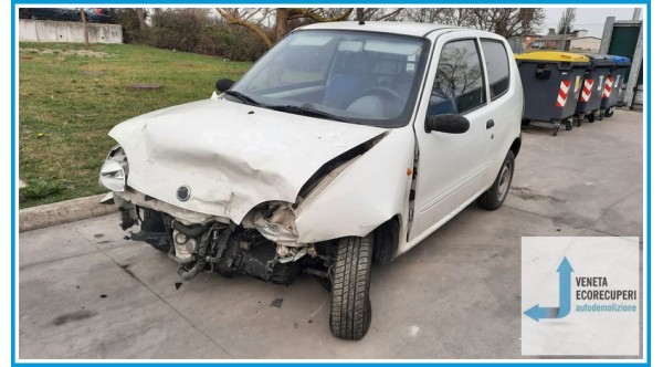 FIAT SEICENTO 1E del 2002 parti usate e ricambi