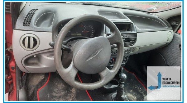 FIAT PUNTO 1N/1P del 2003 parti usate e ricambi