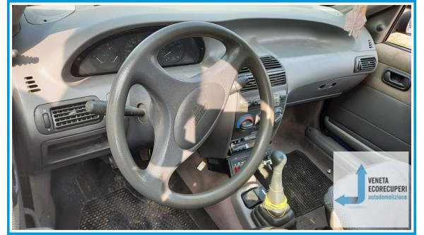 FIAT PUNTO 1a Serie  del 1994 parti usate e ricambi