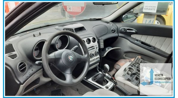 ALFA ROMEO 156 X1 del 2004 parti usate e ricambi