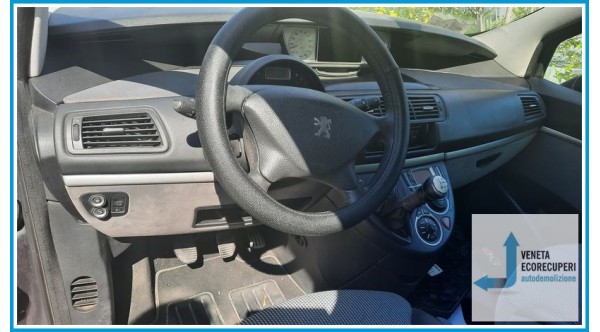 PEUGEOT 807  del 2009 parti usate e ricambi