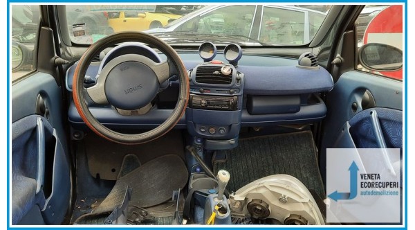 SMART COUPE' C450 del 2000 parti usate e ricambi