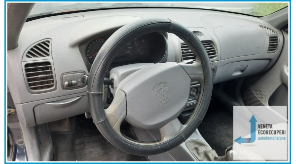 HYUNDAI ACCENT  del 2002 parti usate e ricambi - Tipo Motore G4EA