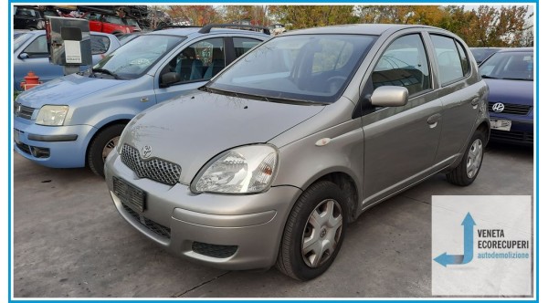 TOYOTA YARIS FRP del 2003 parti usate e ricambi - Tipo Motore 1SZFE