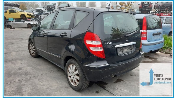 MERCEDES-BENZ Classe A W/C169 del 2006 parti usate e ricambi - Tipo Motore 266920