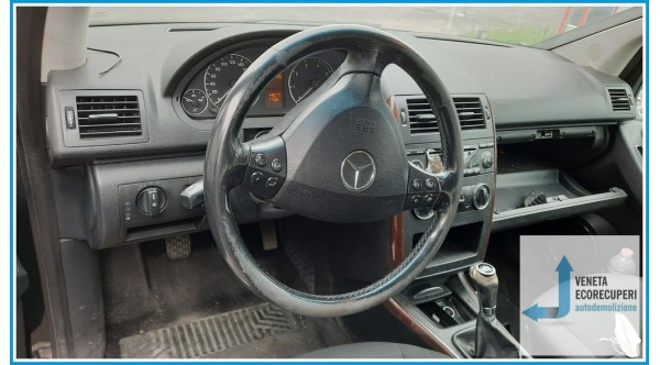 MERCEDES-BENZ Classe A W/C169 del 2006 parti usate e ricambi - Tipo Motore 266920