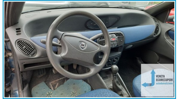 LANCIA Y  del 2000 parti usate e ricambi - Tipo Motore 840A3000