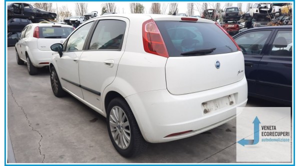 FIAT GRANDE PUNTO 2Y del 2007 parti usate e ricambi - Tipo Motore 199A6000