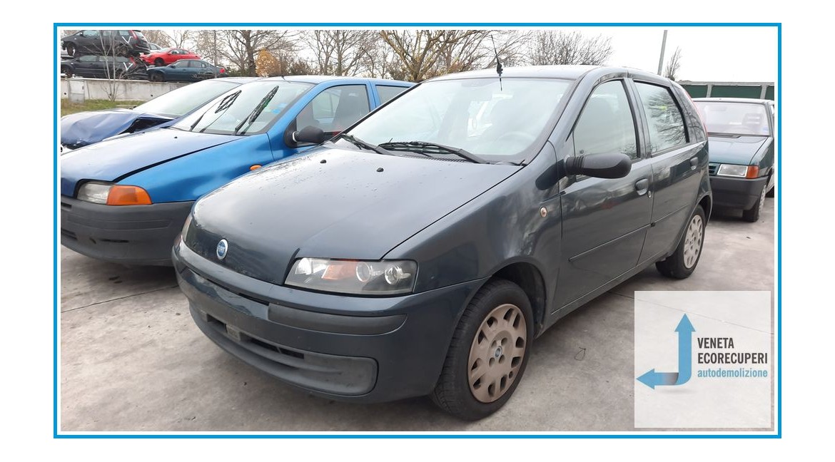 FIAT PUNTO 1N/1P del 2003 parti usate e ricambi - Tipo Motore 188A7000