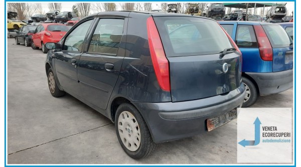 FIAT PUNTO 1N/1P del 2003 parti usate e ricambi - Tipo Motore 188A7000