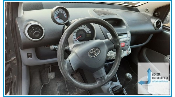 TOYOTA AYGO 1a Serie  del 2005 parti usate e ricambi