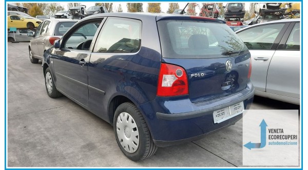 VOLKSWAGEN POLO 9N del 2003 parti usate e ricambi - Tipo Motore AMF