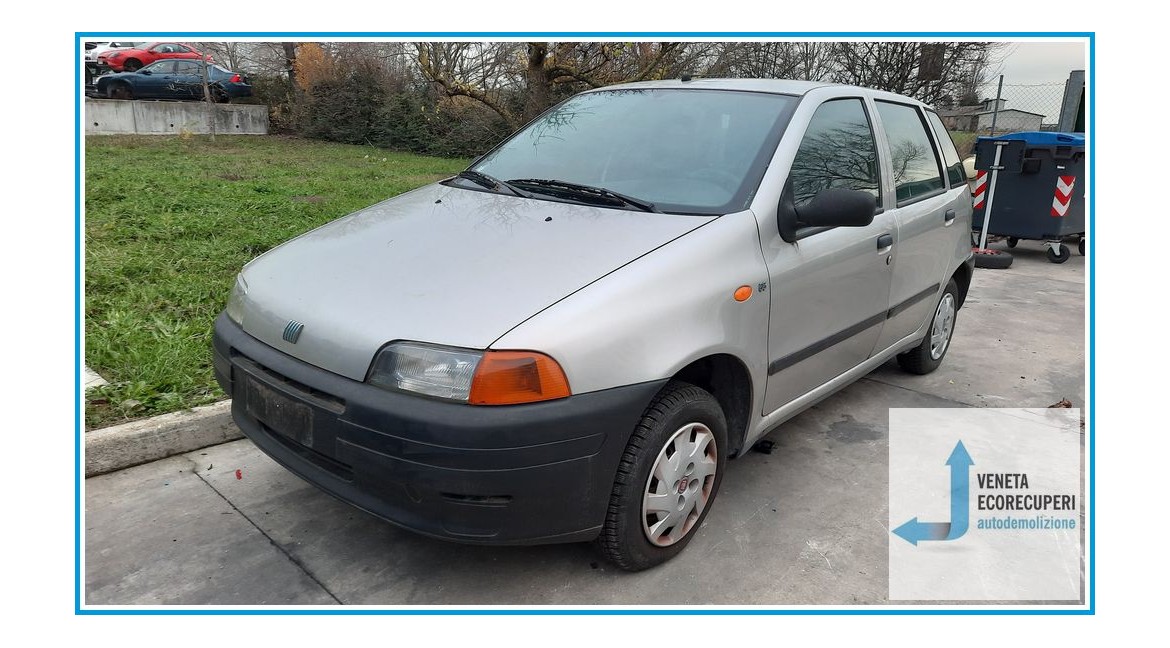 FIAT PUNTO 1N/1P del 2003 parti usate e ricambi - Tipo Motore 188A4000