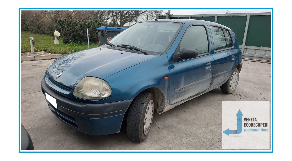 RENAULT CLIO 2a Serie  del 1999 parti usate e ricambi - Tipo Motore D7FD7