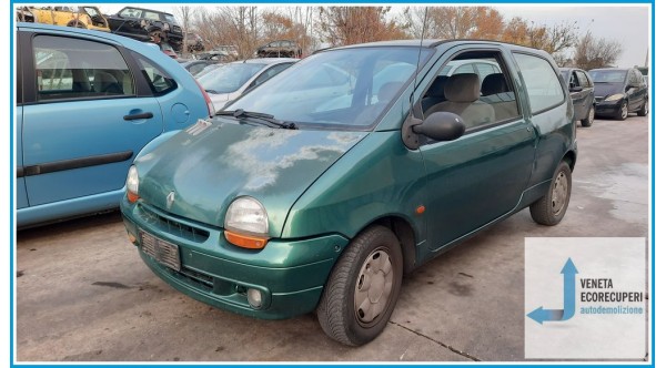 RENAULT TWINGO 1a Serie  del 1995 parti usate e ricambi - Tipo Motore C3GA7