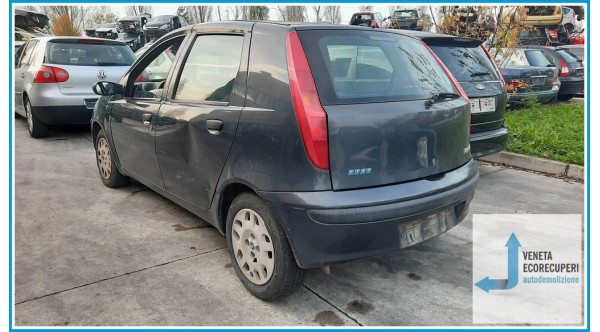 FIAT PUNTO 1N/1P del 2003 parti usate e ricambi - Tipo Motore 188A4000