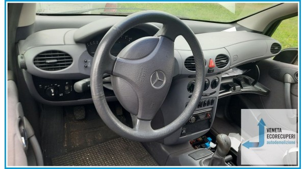MERCEDES-BENZ Classe A W168 del 1999 parti usate e ricambi - Tipo Motore 166960