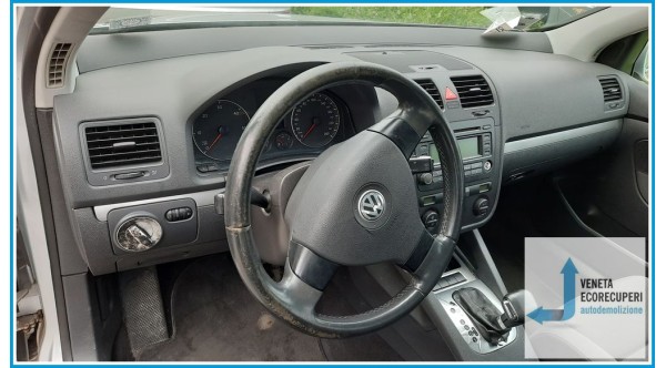 VOLKSWAGEN GOLF 1K del 2005 parti usate e ricambi - Tipo Motore BKD