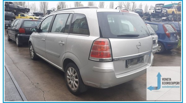 OPEL ZAFIRA A05 del 2007 parti usate e ricambi - Tipo Motore Z16YNG
