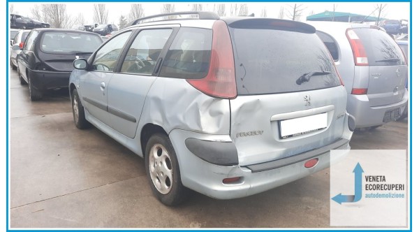 PEUGEOT 206  del 2003 parti usate e ricambi - Tipo Motore 8HX