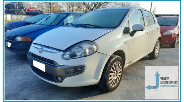 FIAT PUNTO EVO 3J del 2009 parti usate e ricambi - Tipo Motore 350A1000