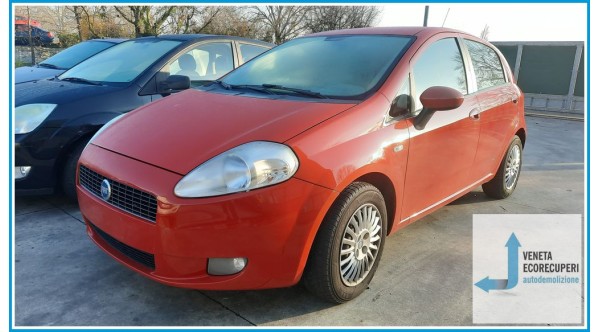 FIAT GRANDE PUNTO 2Y del 2007 parti usate e ricambi - Tipo Motore 199A4000