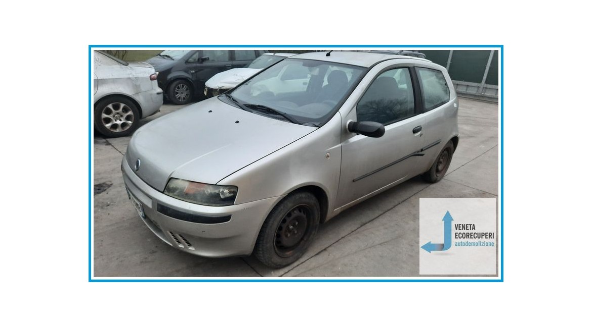 FIAT PUNTO 1N/1P del 2000 parti usate e ricambi - Tipo Motore 188A5000