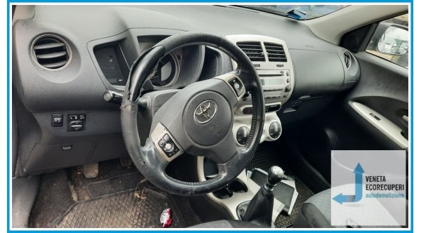 TOYOTA URBAN CRUISER  del 2009 parti usate e ricambi - Tipo Motore 1NRFE