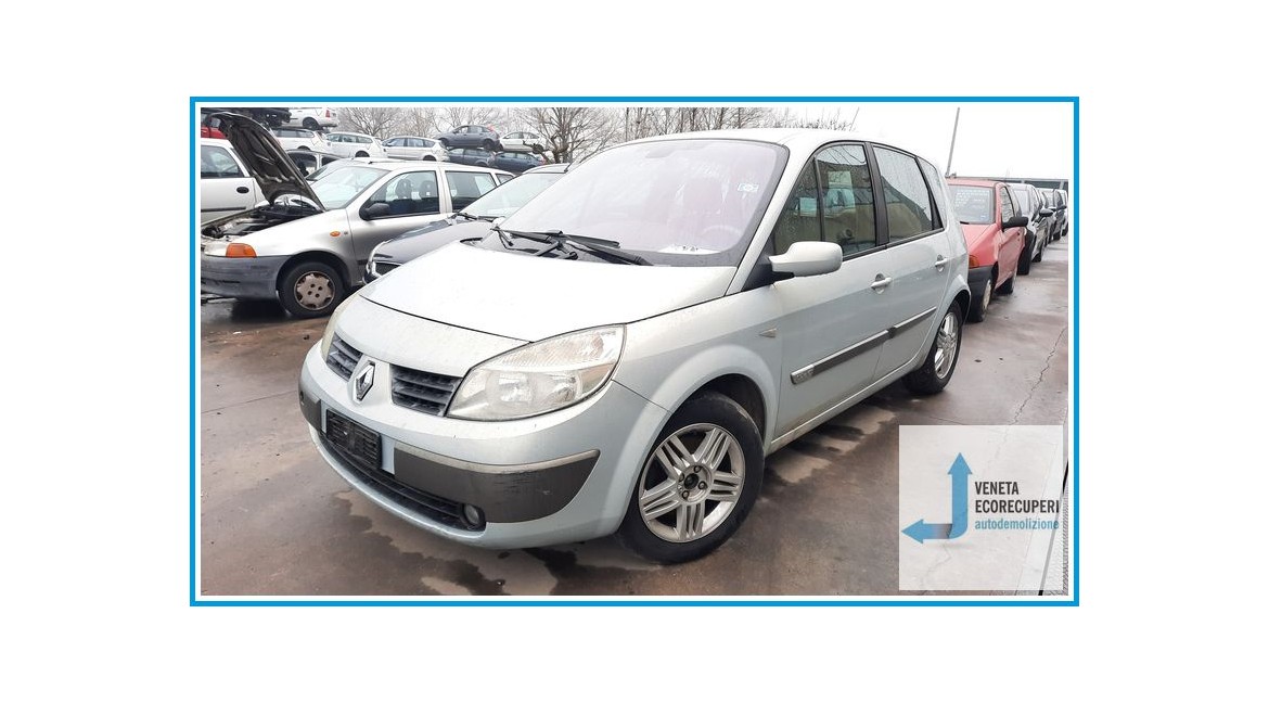 RENAULT SCENIC 2a Serie  del 2003 parti usate e ricambi - Tipo Motore F9QD8