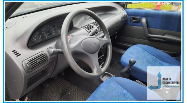 FIAT PUNTO 1a Serie  del 1997 parti usate e ricambi - Tipo Motore 176B2000