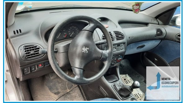 PEUGEOT 206  del 2001 parti usate e ricambi - Tipo Motore HFX