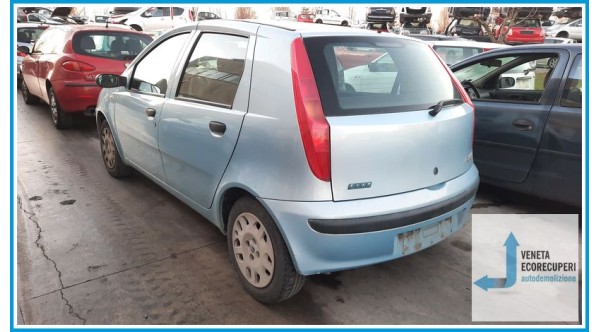 FIAT PUNTO 1N/1P del 2001 parti usate e ricambi - Tipo Motore 188A4000