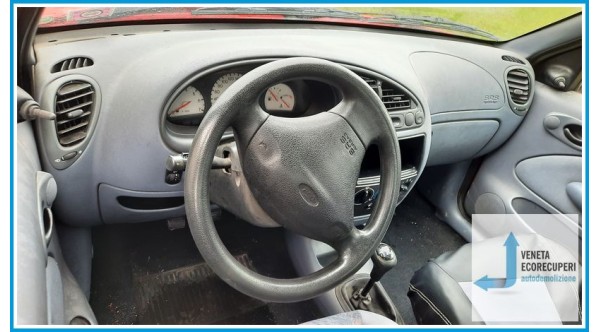FORD FIESTA DX del 1998 parti usate e ricambi - Tipo Motore DHA