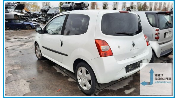 RENAULT TWINGO 2a Serie  del 2009 parti usate e ricambi - Tipo Motore D4FJ7