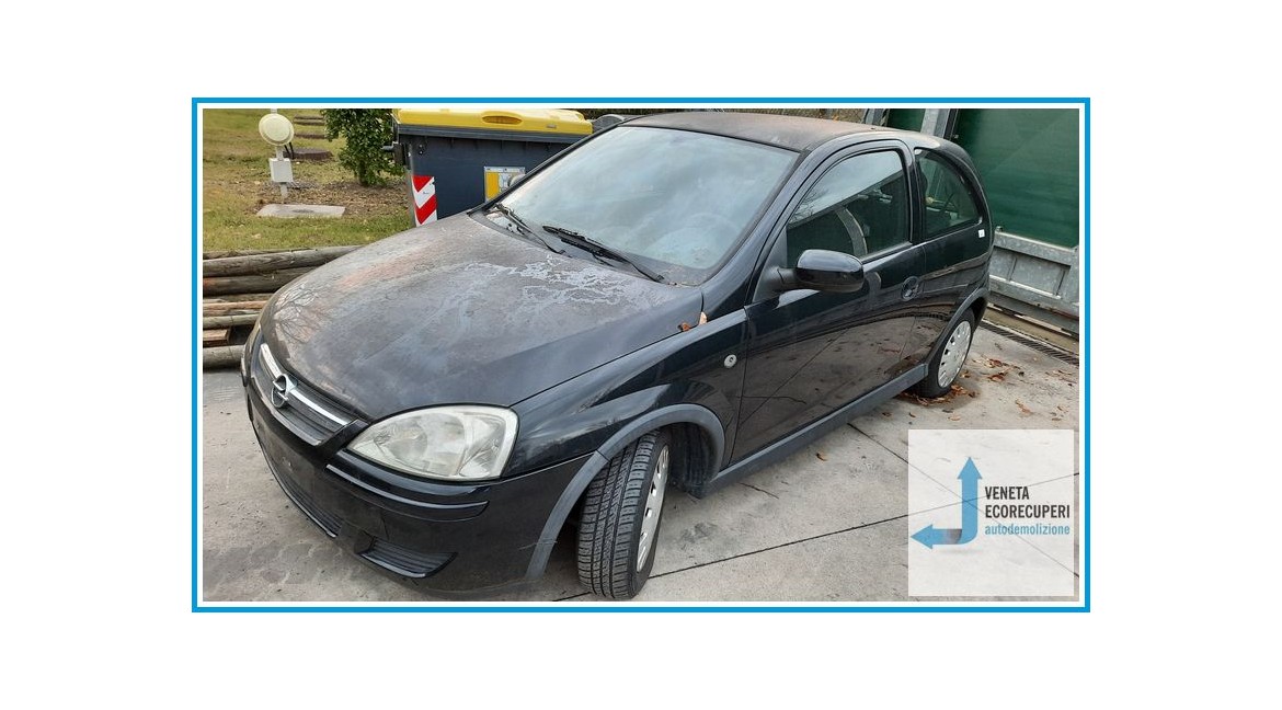 OPEL CORSA X01 del 2005 parti usate e ricambi - Tipo Motore Z10XEP