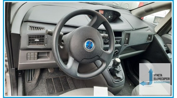 FIAT IDEA 4D/2S del 2007 parti usate e ricambi - Tipo Motore 188a9000