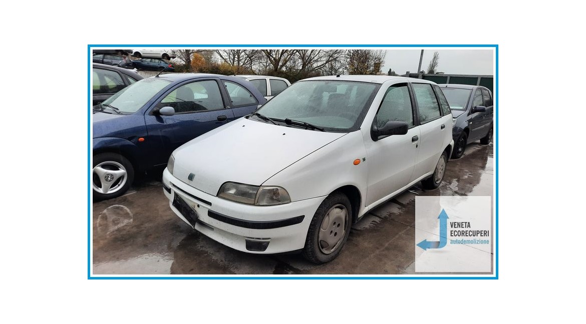FIAT PUNTO 1a Serie  del 1994 parti usate e ricambi - Tipo Motore 176a8000