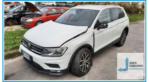 VOLKSWAGEN TIGUAN AD1 del 2017 parti usate e ricambi - Tipo Motore DFG