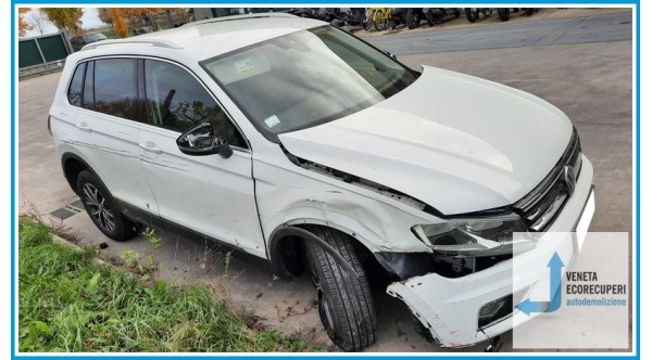 VOLKSWAGEN TIGUAN AD1 del 2017 parti usate e ricambi - Tipo Motore DFG