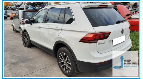 VOLKSWAGEN TIGUAN AD1 del 2017 parti usate e ricambi - Tipo Motore DFG