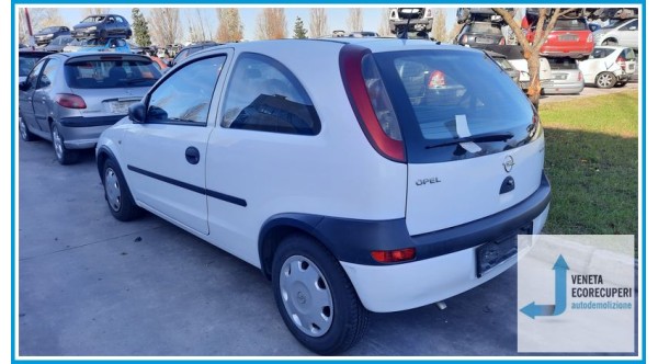 OPEL CORSA X01 del 2001 parti usate e ricambi - Tipo Motore Z10XE